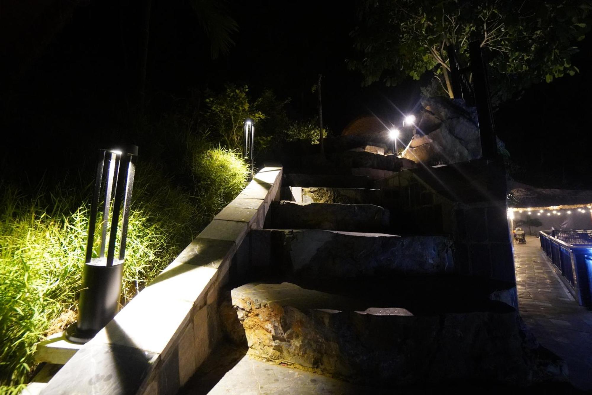 Lotus Premium Lodge - Lotus Group Tours Ha Giang Esterno foto