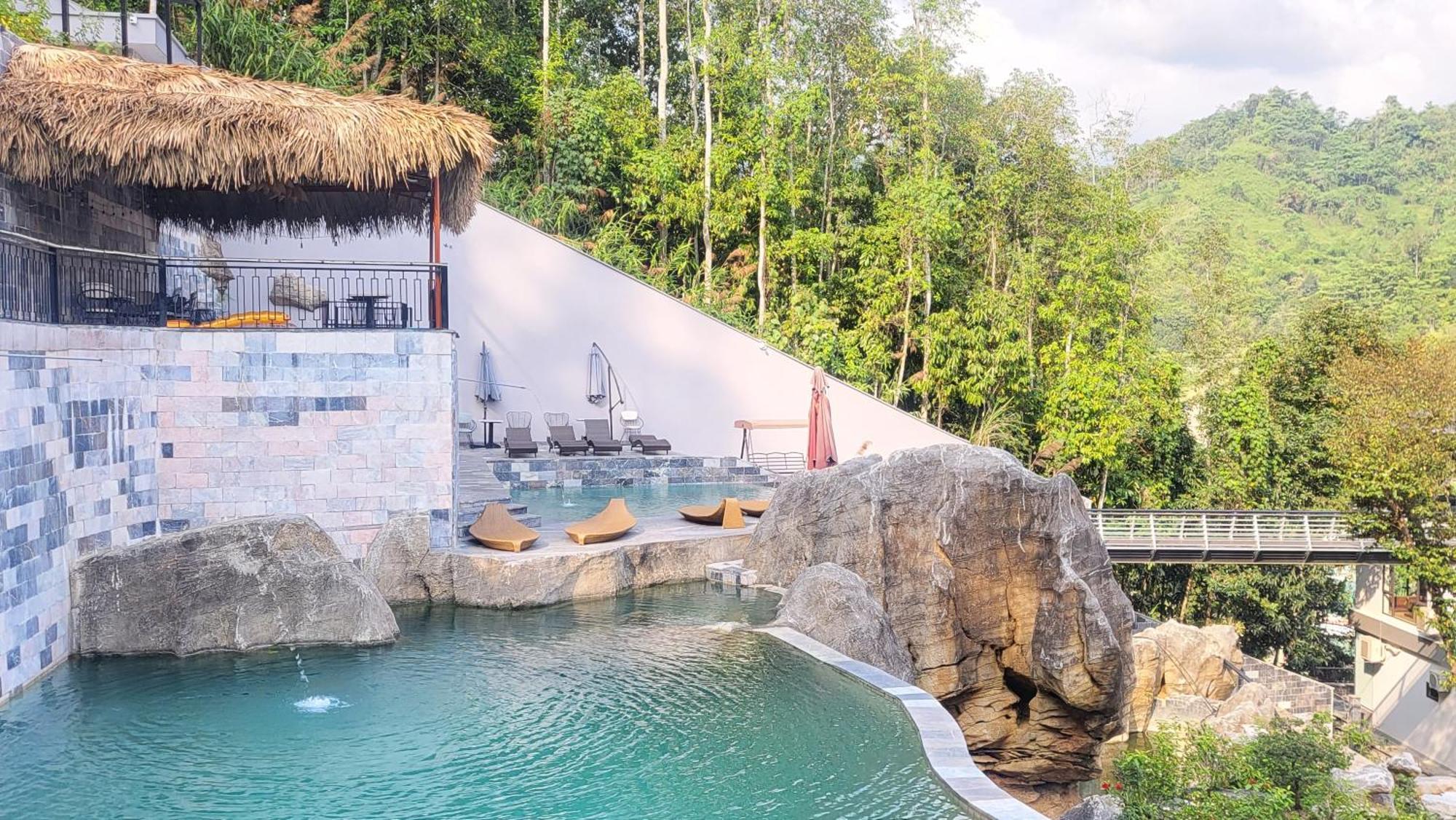 Lotus Premium Lodge - Lotus Group Tours Ha Giang Esterno foto