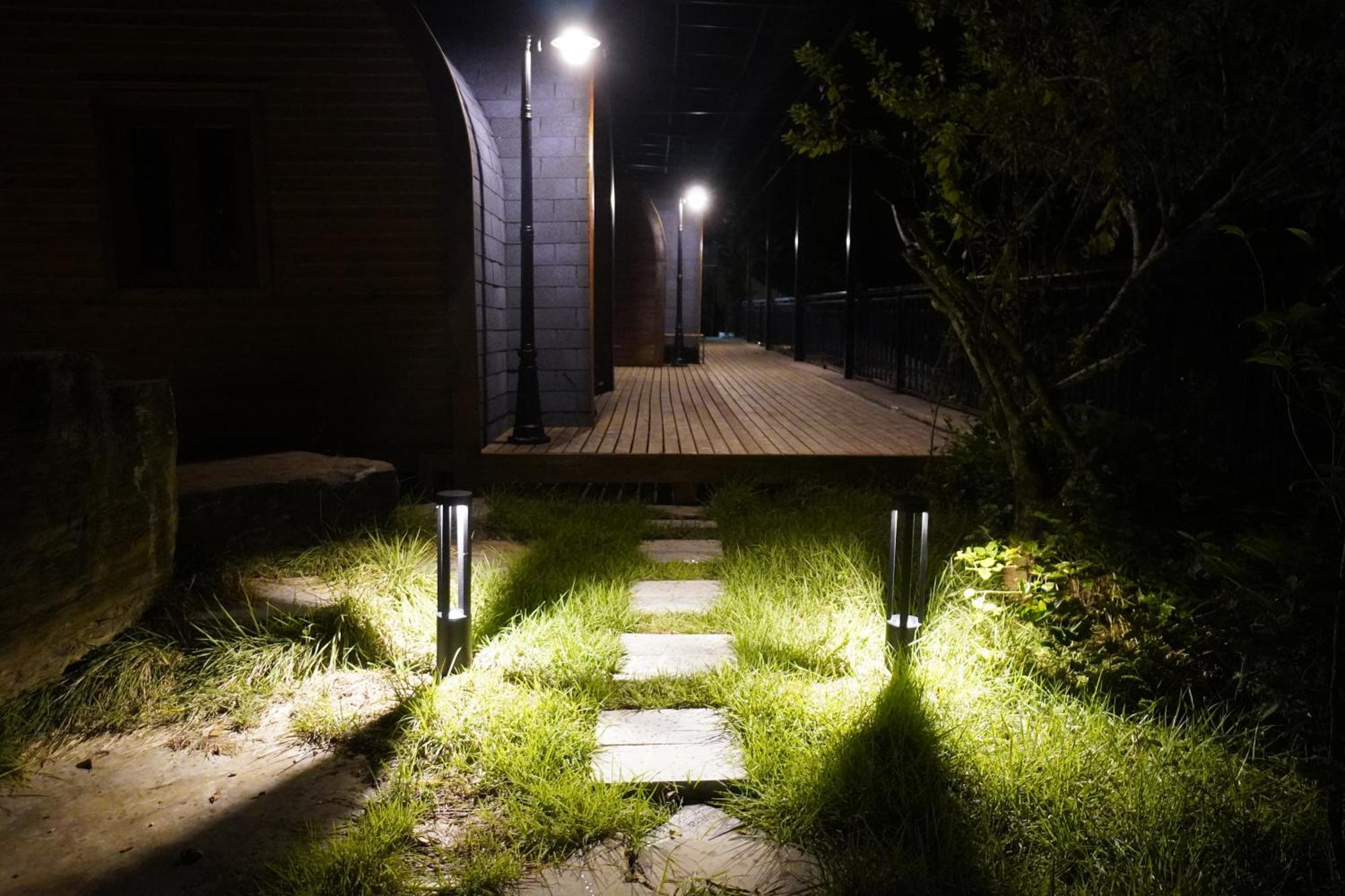 Lotus Premium Lodge - Lotus Group Tours Ha Giang Esterno foto