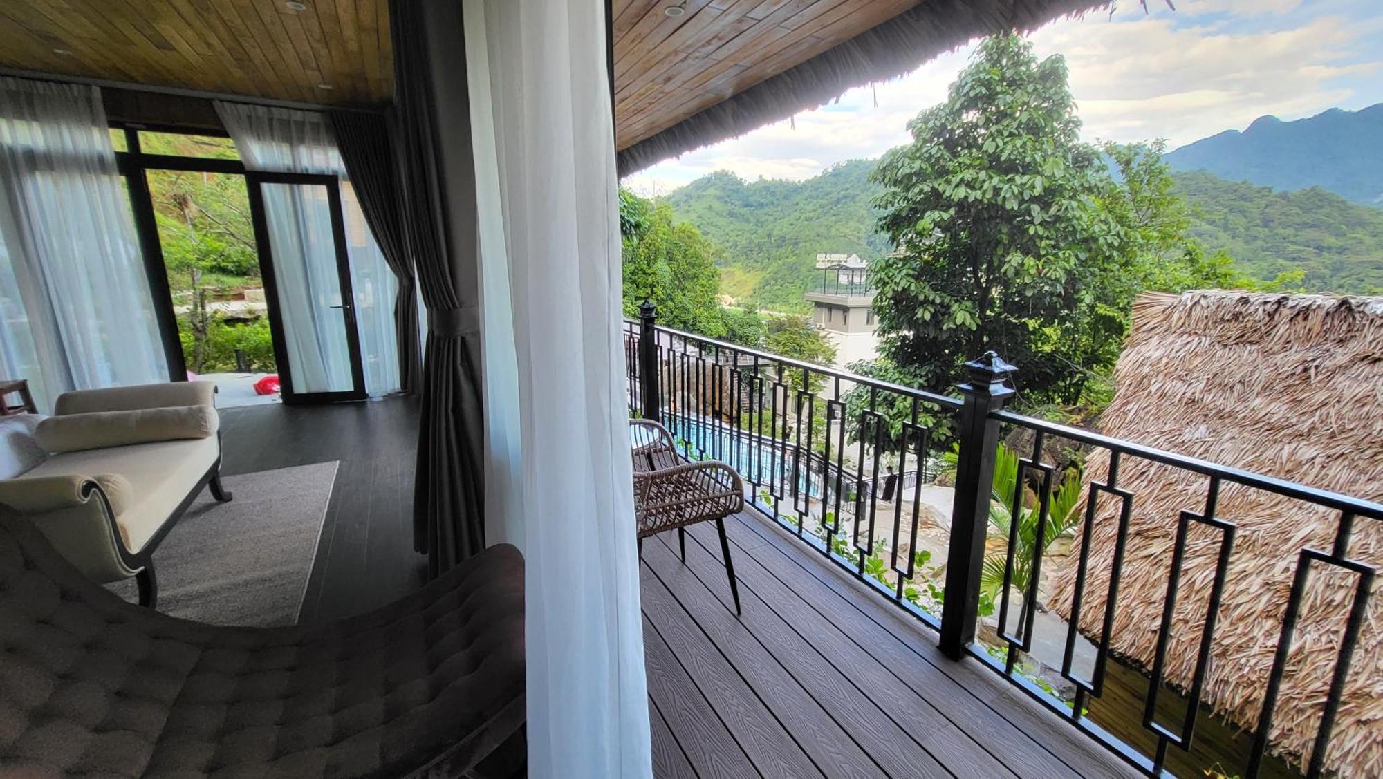 Lotus Premium Lodge - Lotus Group Tours Ha Giang Esterno foto