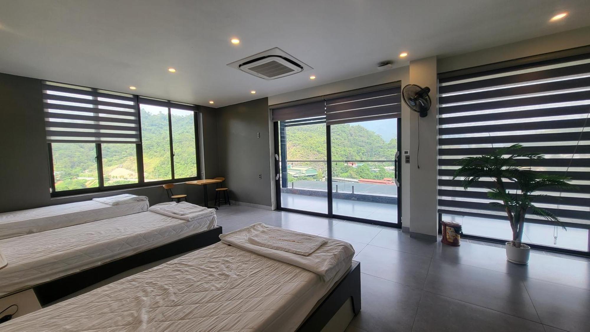 Lotus Premium Lodge - Lotus Group Tours Ha Giang Esterno foto