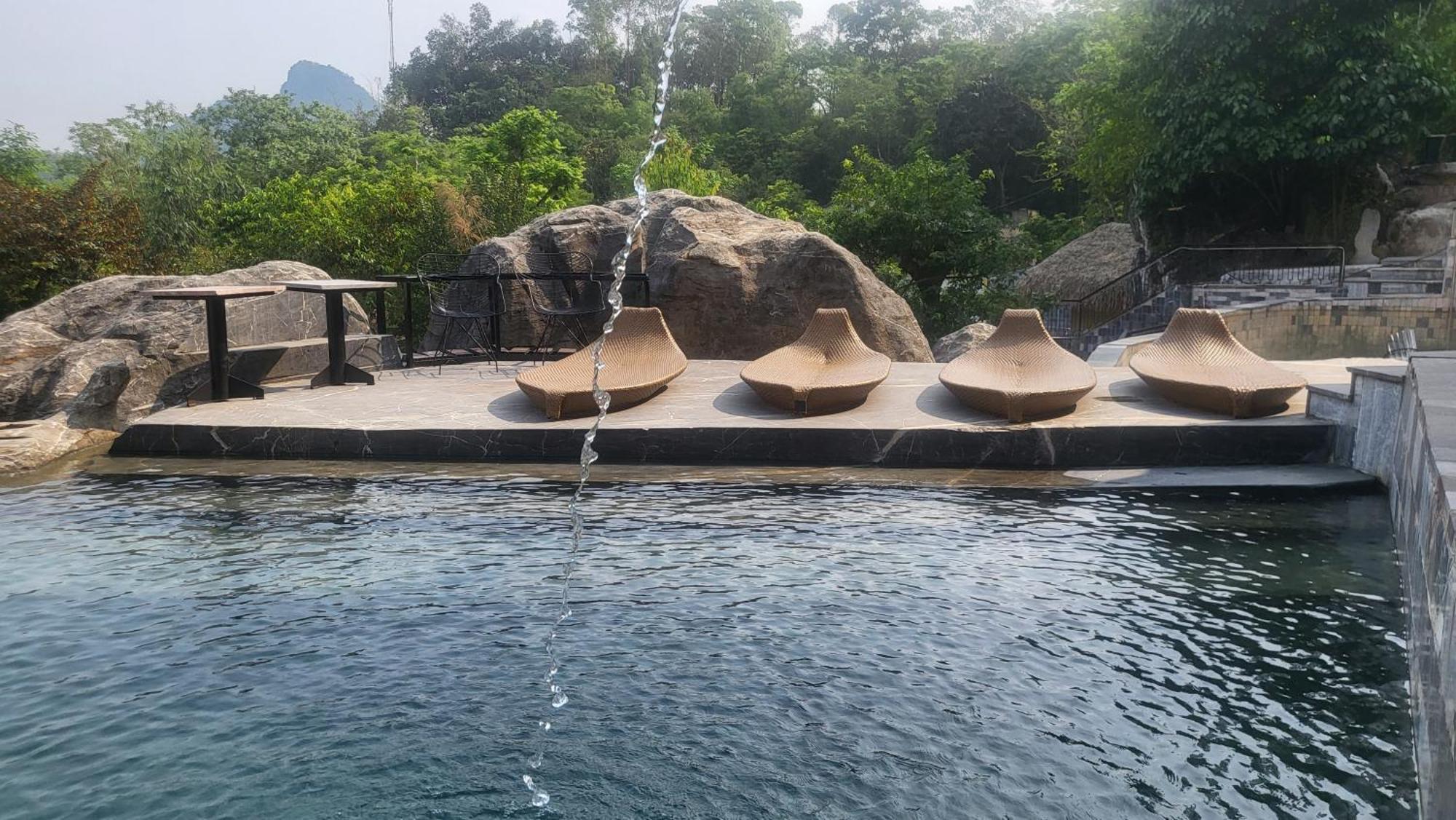 Lotus Premium Lodge - Lotus Group Tours Ha Giang Esterno foto