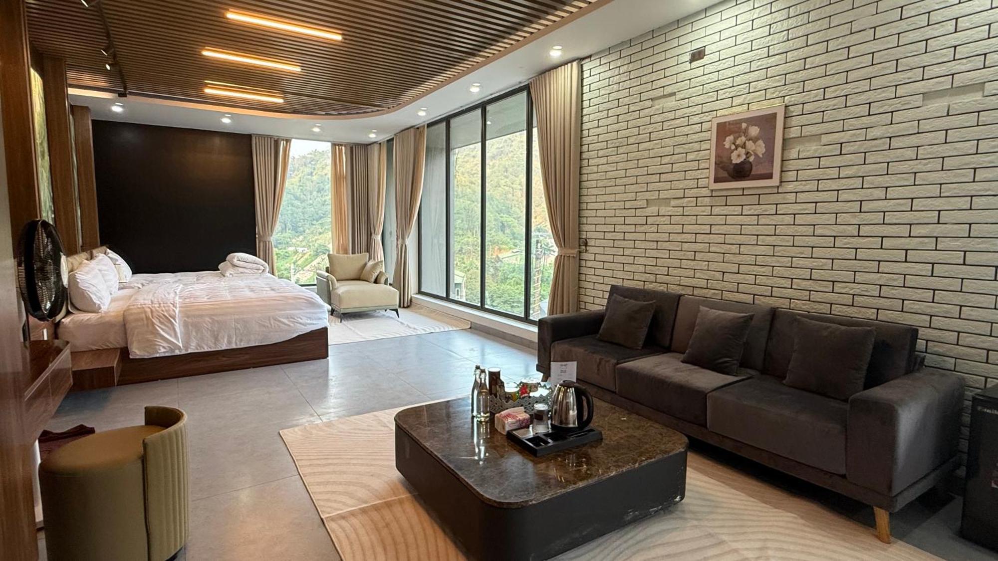 Lotus Premium Lodge - Lotus Group Tours Ha Giang Esterno foto
