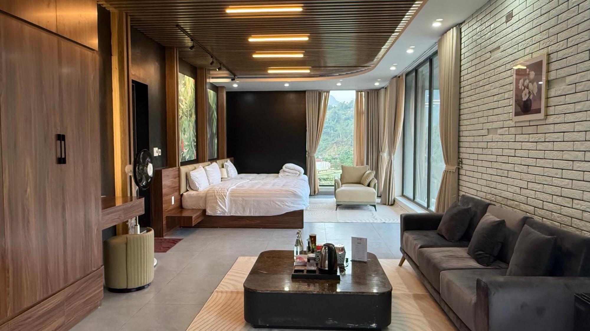 Lotus Premium Lodge - Lotus Group Tours Ha Giang Esterno foto